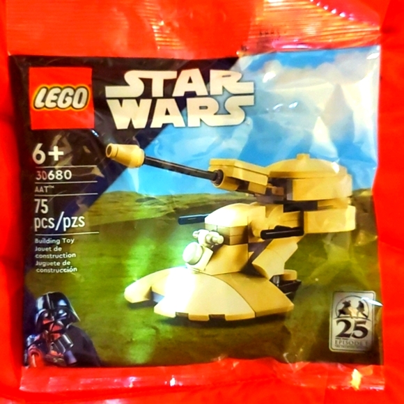 Lego Other - LEGO STAR WARS 75 piece set